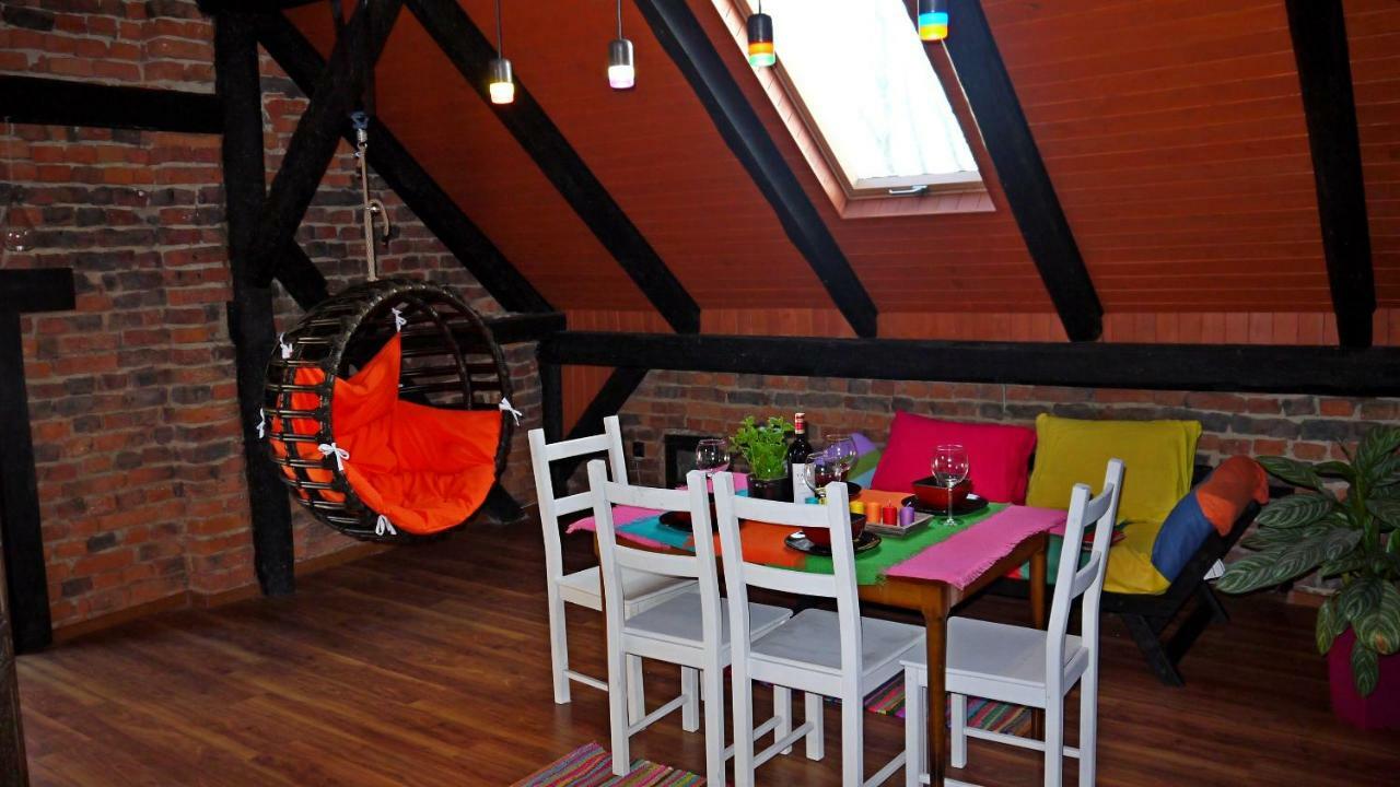 Apartamento Old Attic House Polakowice Exterior foto